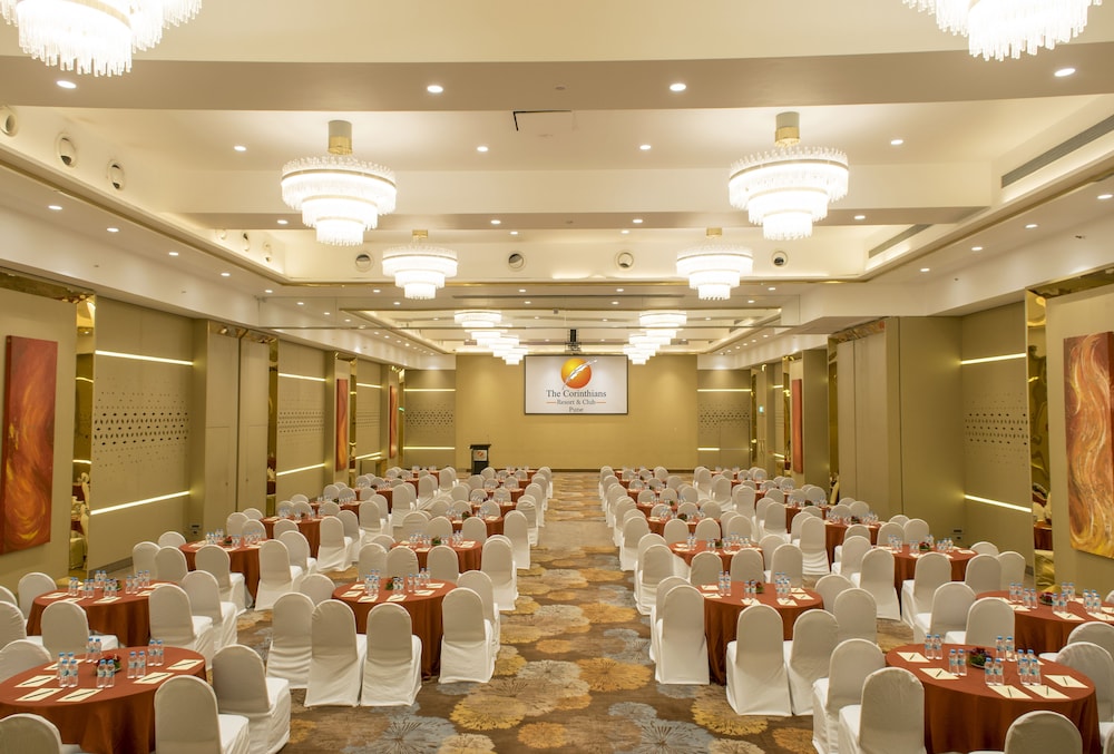 The Corinthians Resort 66/76