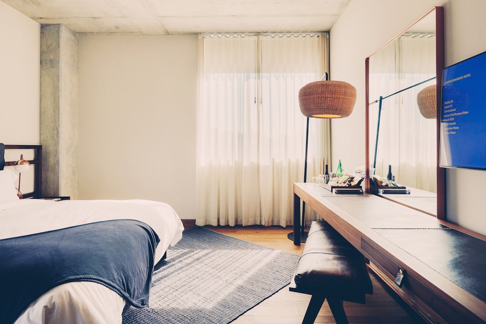 South Congress Hotel 17/46