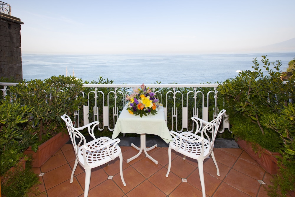 Hotel Corallo Sorrento 52/80