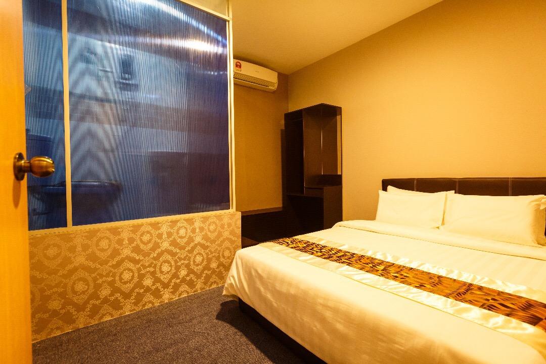Rainforest Budget Stay 19/39