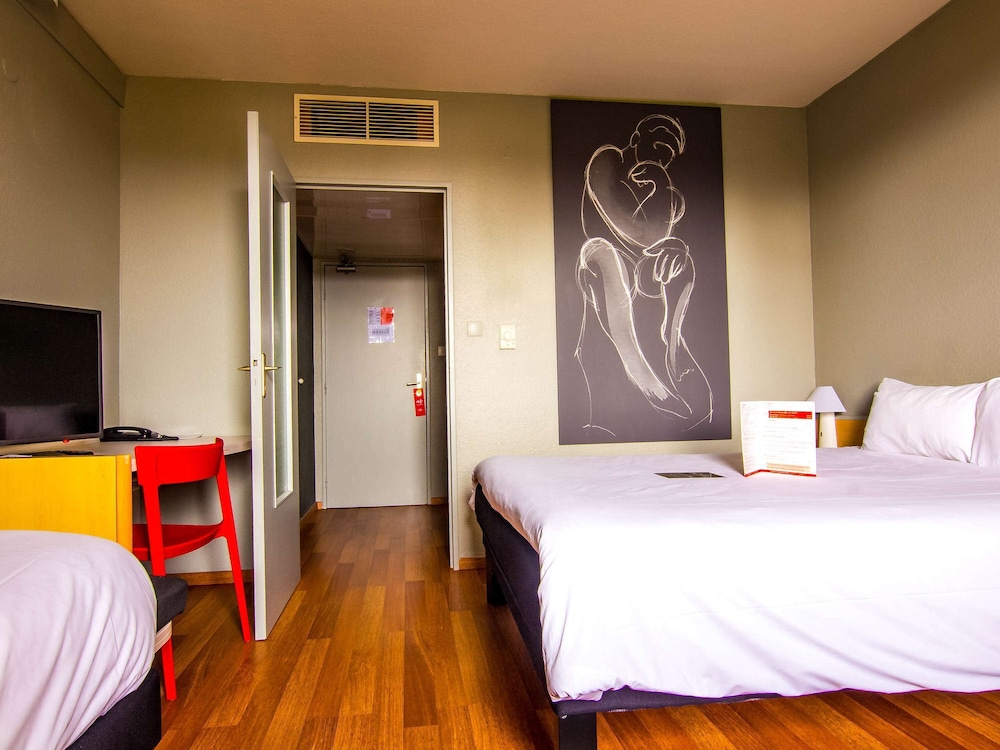 Ibis Colmar East Hotel 26/70