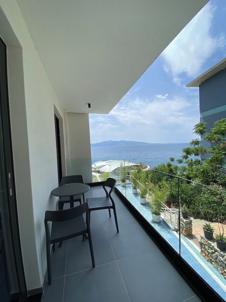 Hotel Nertili 24/50
