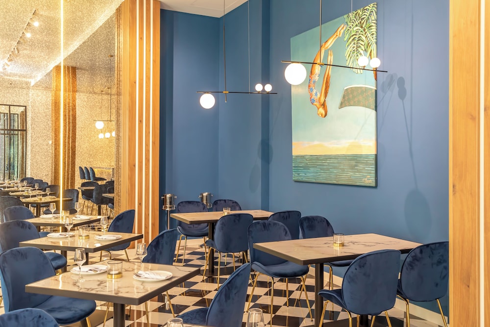Newport Hotel Kutaisi 55/65