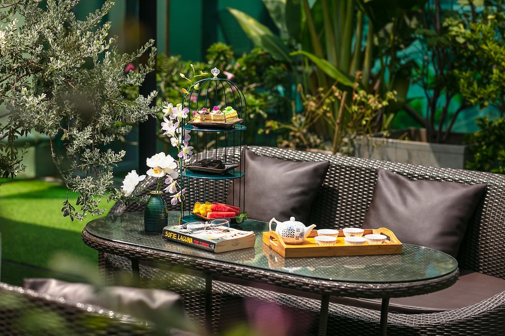 Hanoi Nostalgia Hotel & Spa 52/64