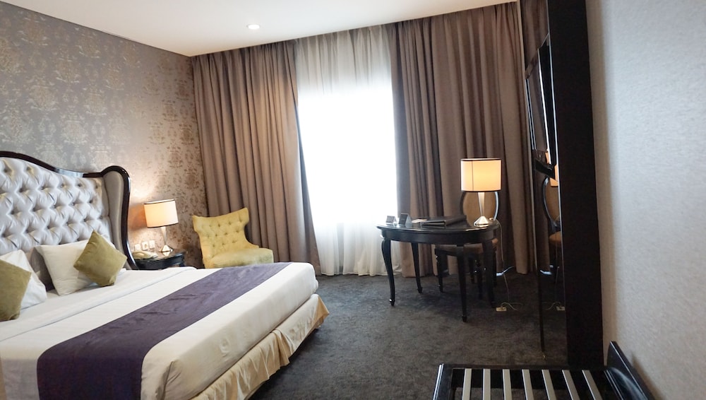 Mirah Hotel 29/65