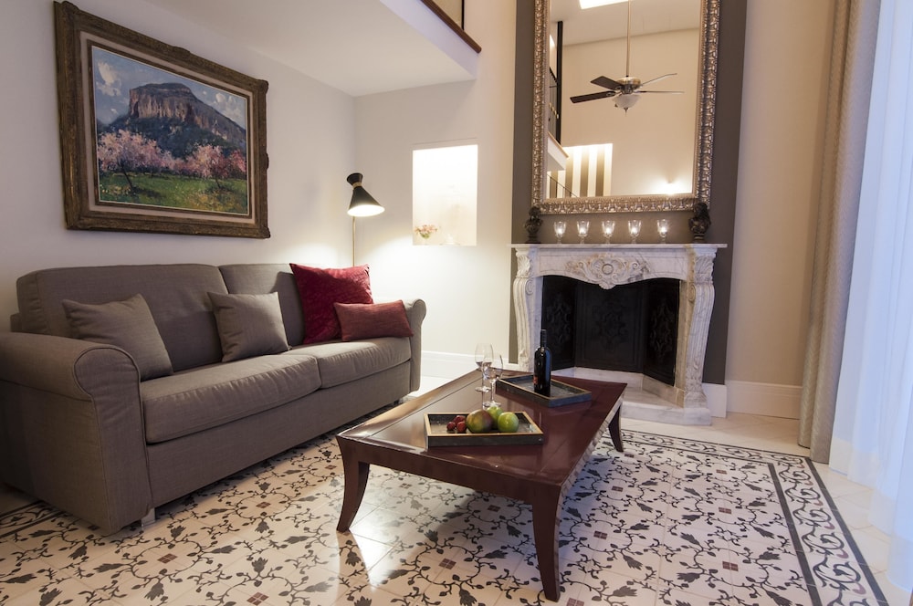 Hotel Gloria de Sant Jaume 46/71