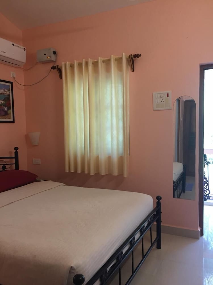 Hilias Retreat 25/50