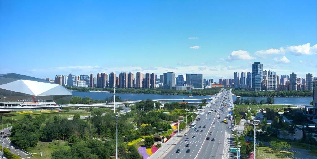 Shenyang Royal Wanxin Hotel 50/56