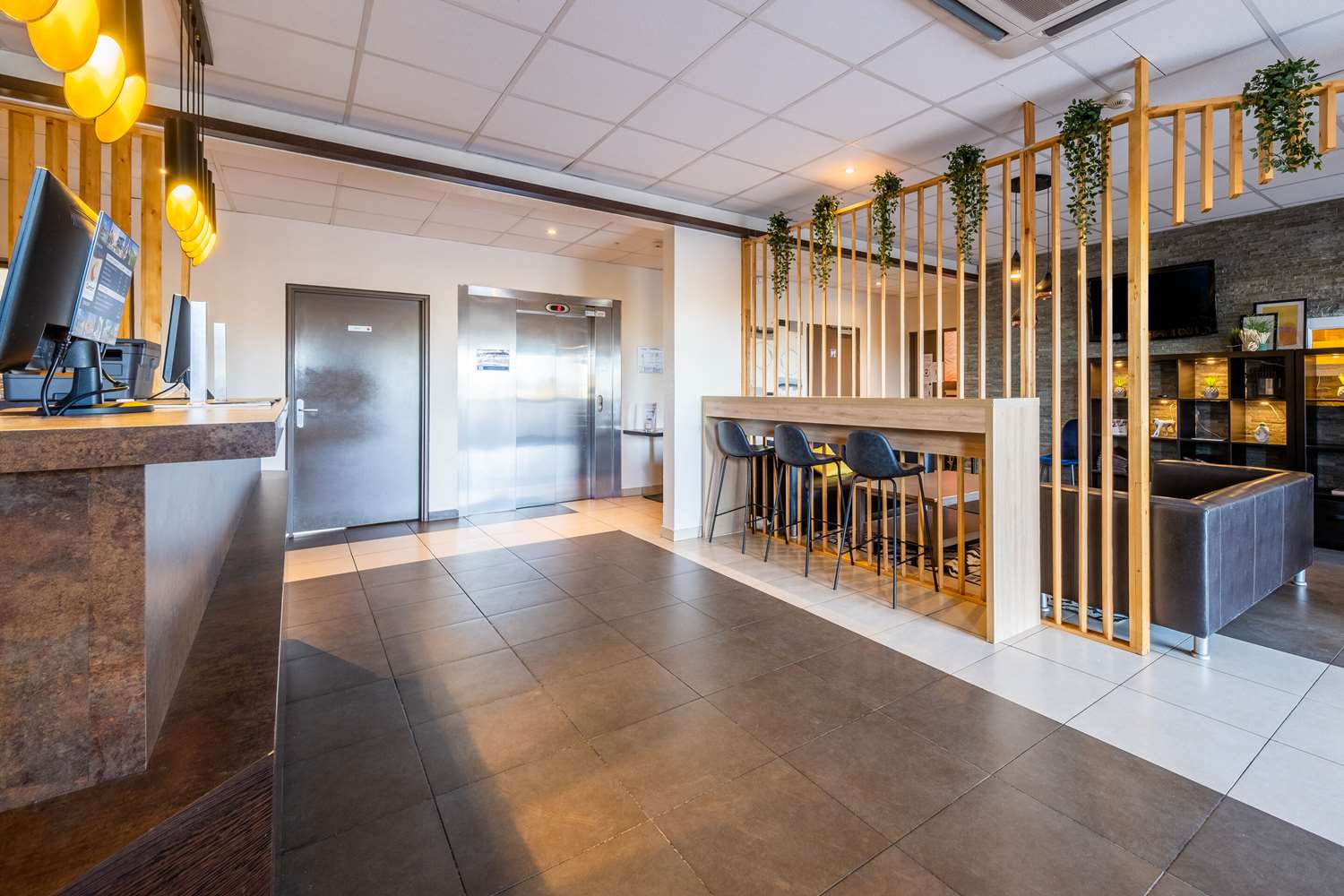Comfort Hotel Dijon Sud 2/19
