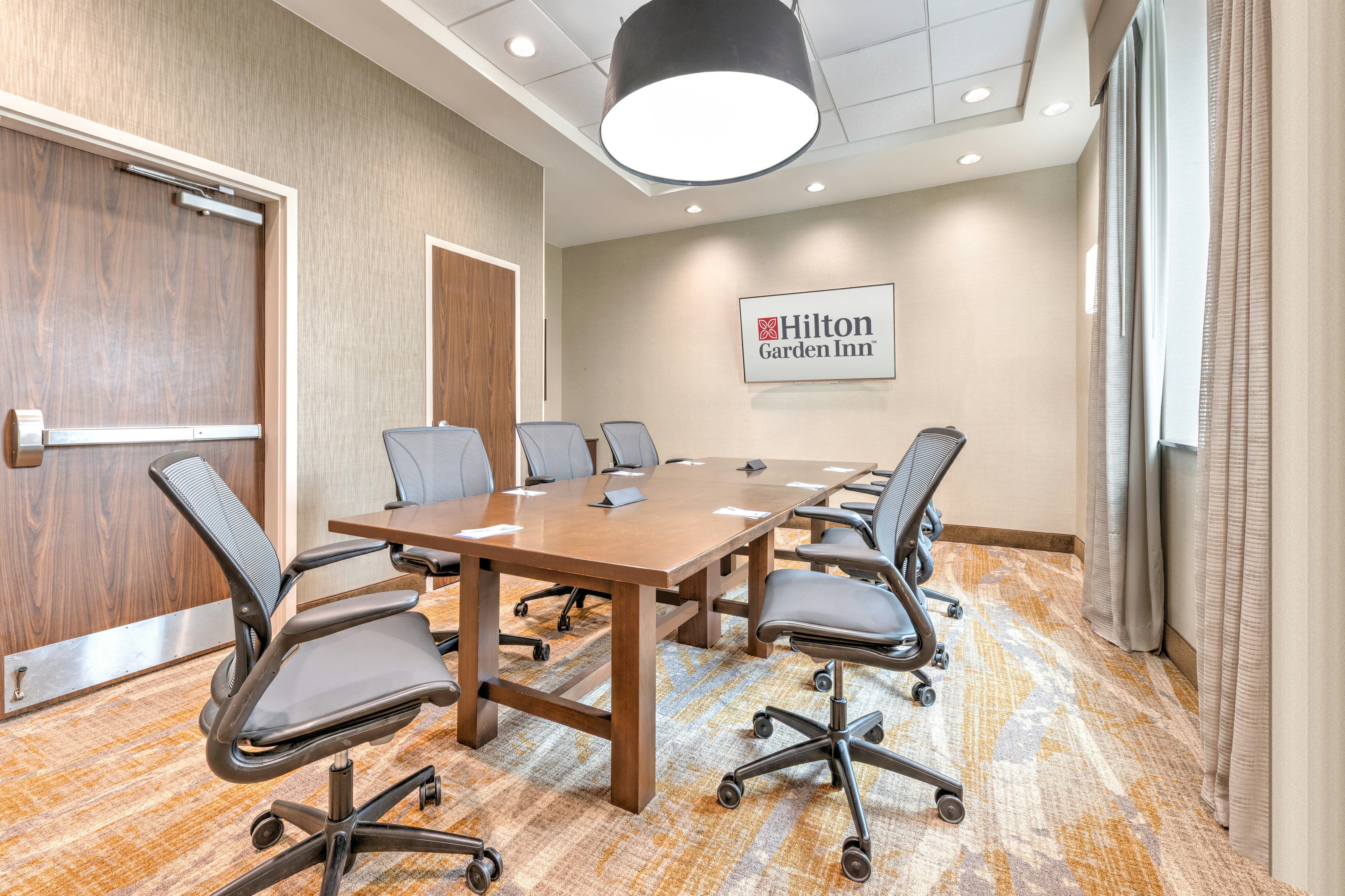 Hilton Garden Inn San Antonio Downtown 7/10