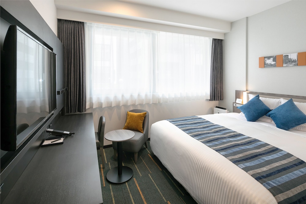STANDARD, KING BED