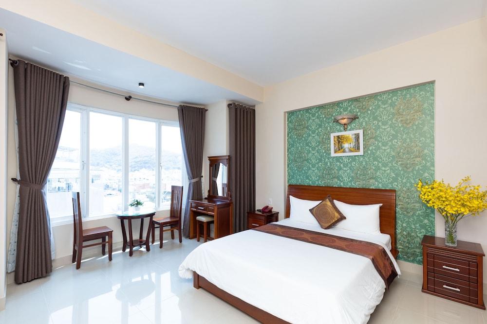 Queen Garden Hotel 23/65
