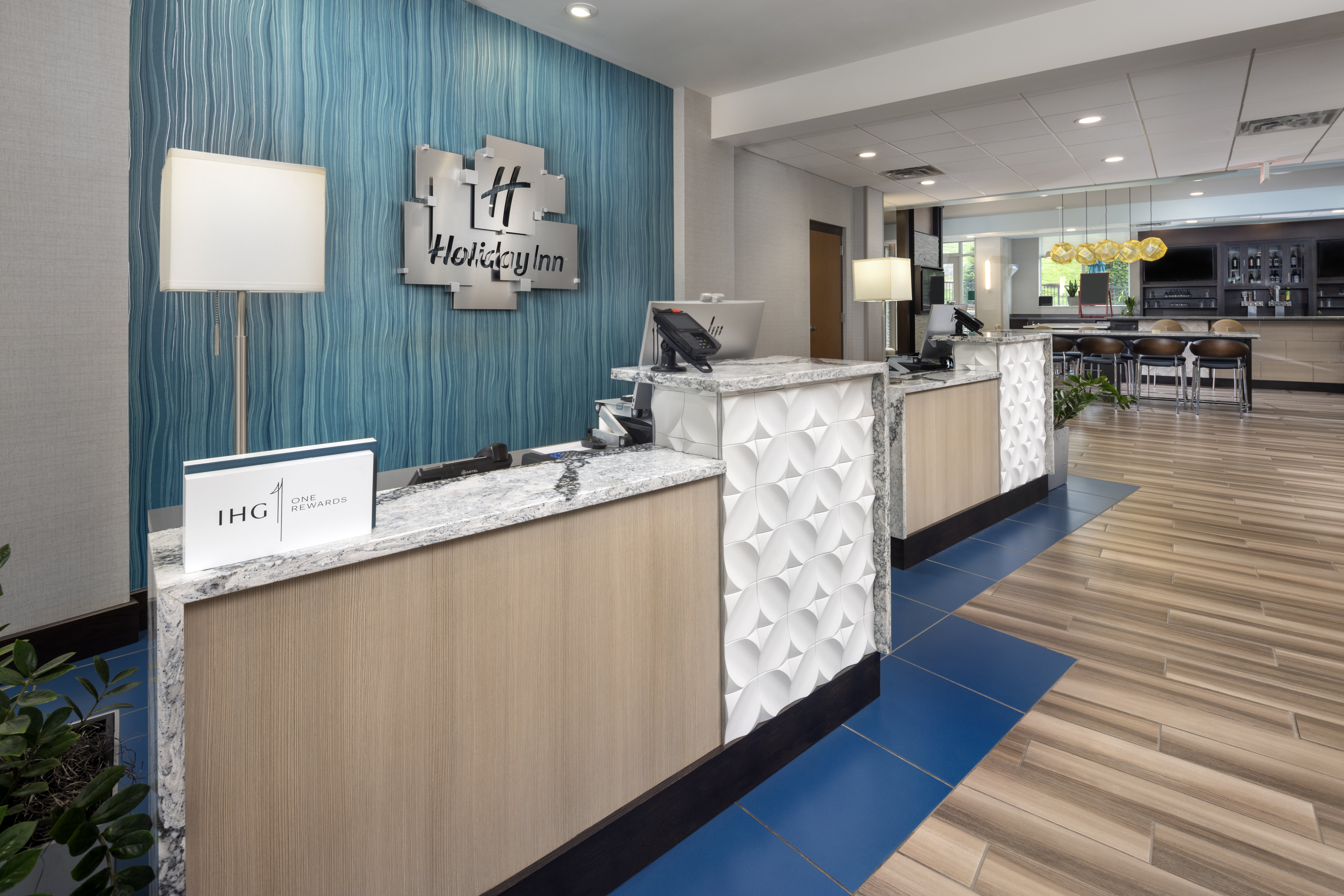 Holiday Inn And Suites Arden Asheville Airport 7/51