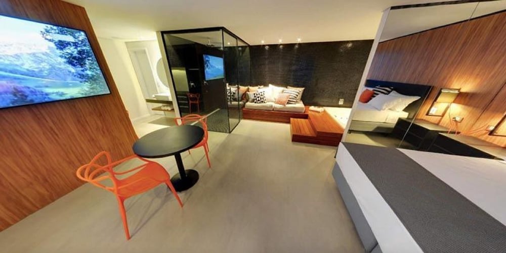BEST GUEST HOTEL 26/72