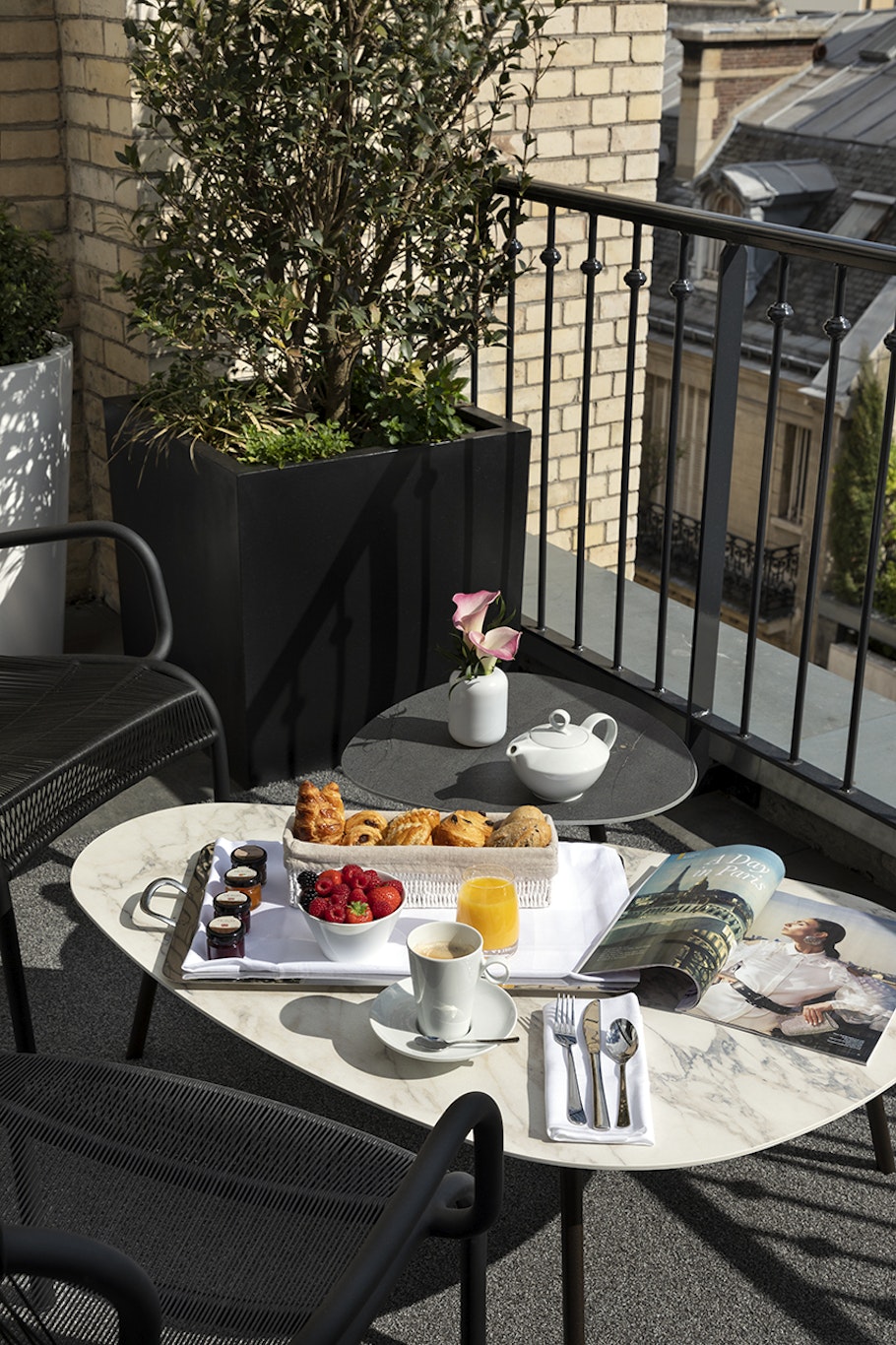 La Clef Champs-Elysees Paris By The Crest Collection 48/63
