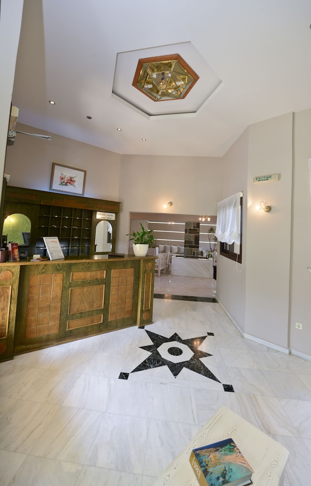 Lobby at Eva Mare Apartments, MALEVIZI