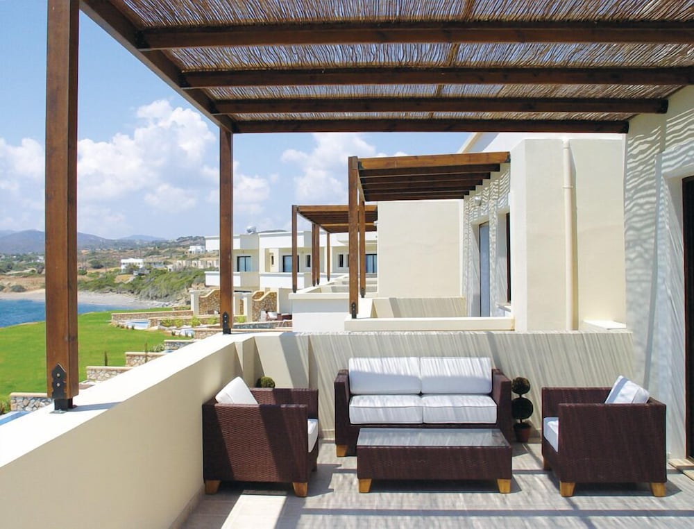 Al Mare Villas 24/67