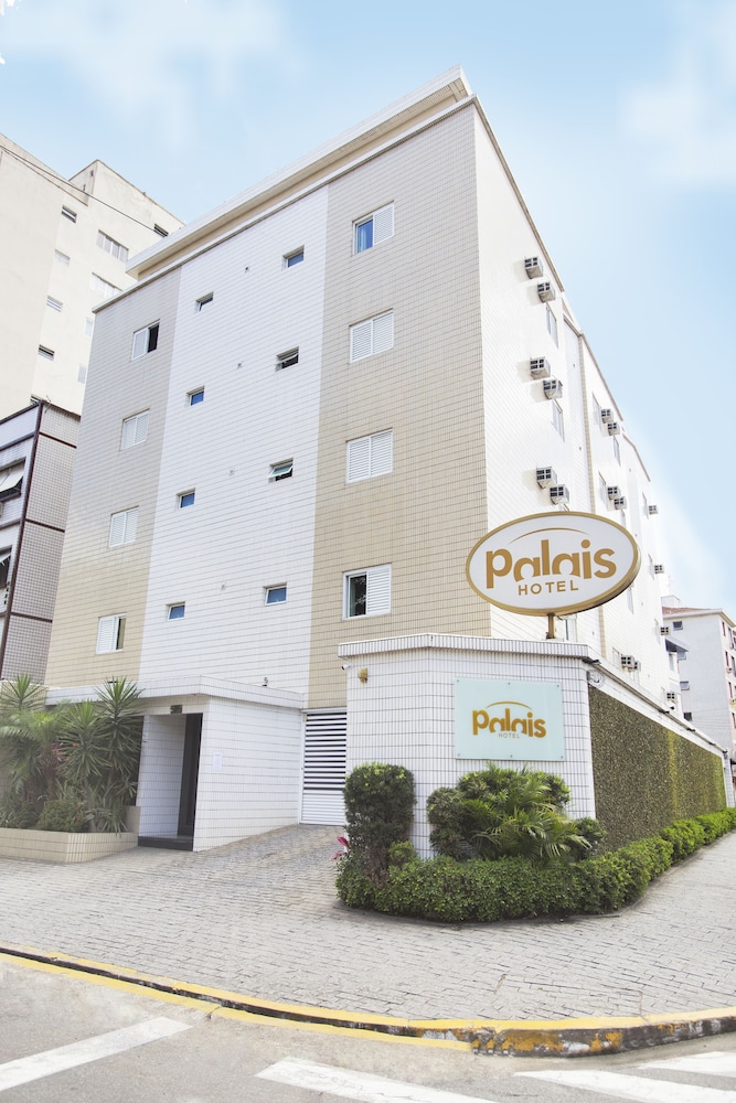 Palais Hotel 1/56