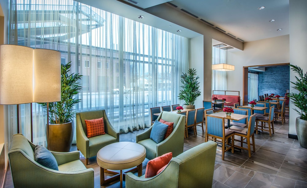 Hyatt Place Baltimore Inner Harbor 35/46
