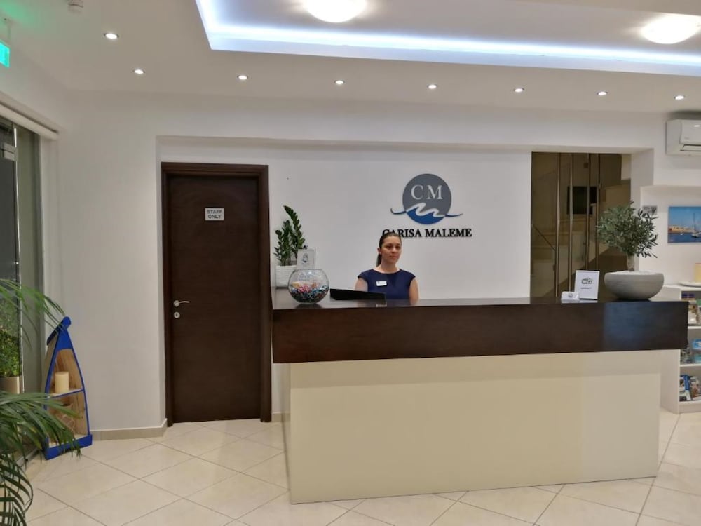 Lobby at Carisa Suites and Apartments, Platanias