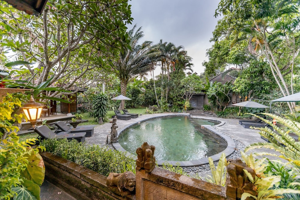 De Munut Balinese Resort and Spa 58/71