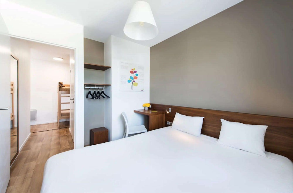 HOTEL ECONUIT 8/47