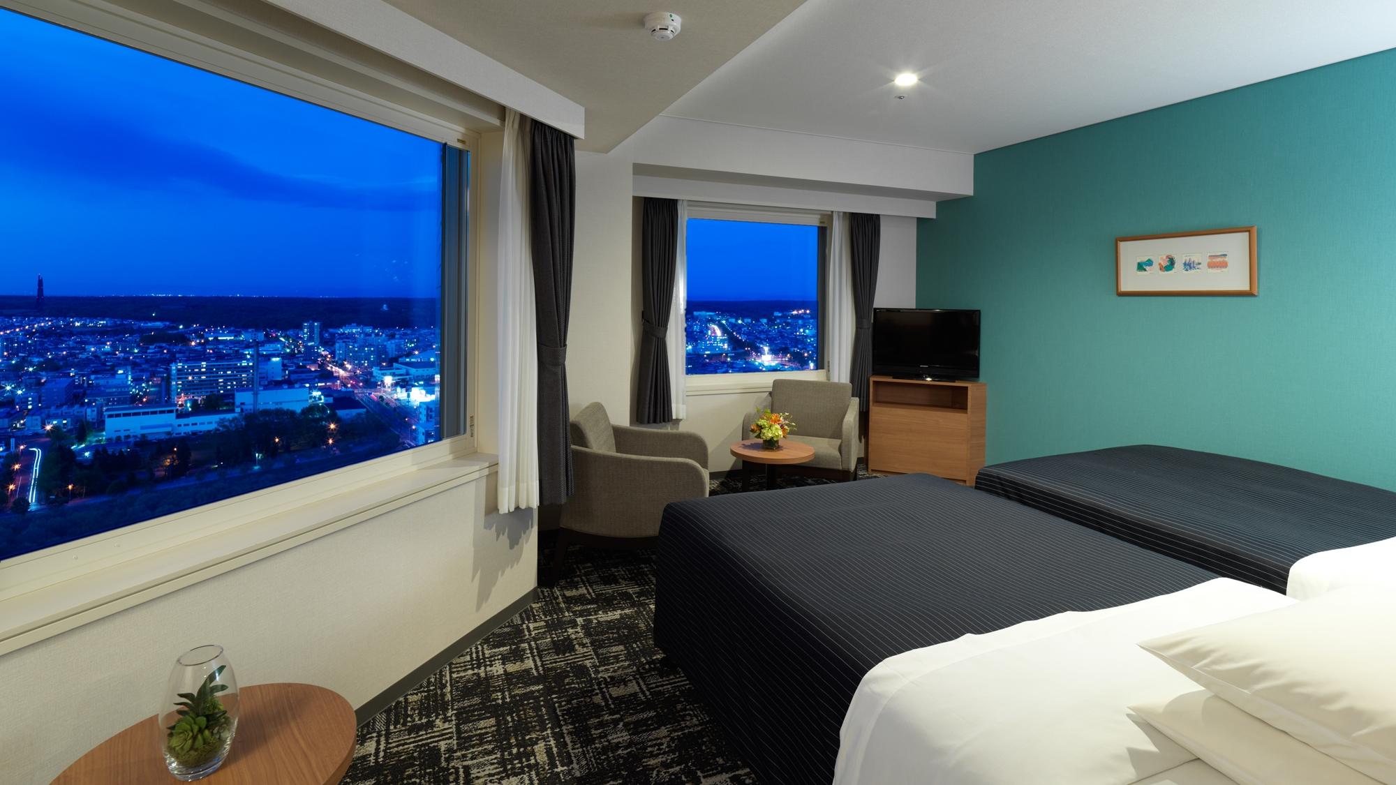 Sky, Twin Beds, Night View, Corner
