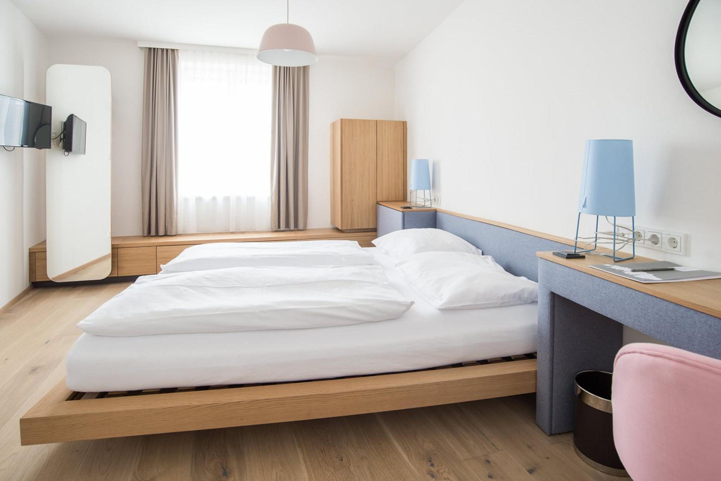 Altstadthotel Weisse Taube 37/64