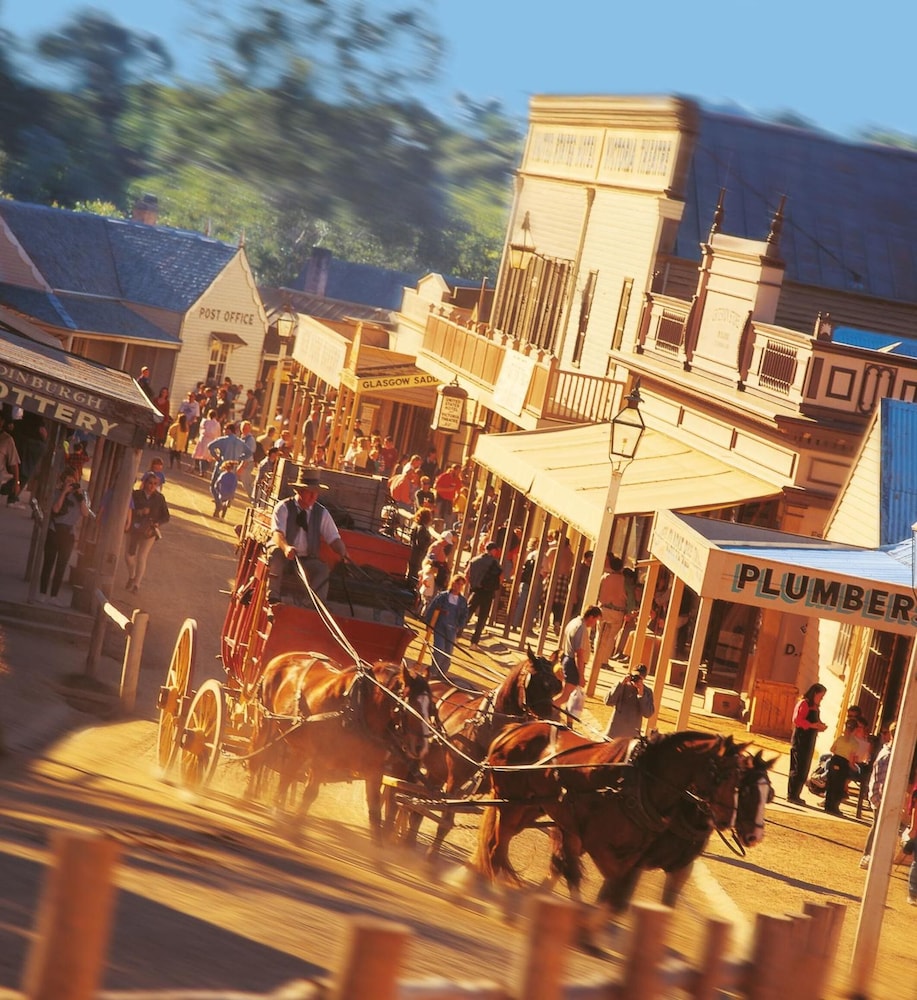 Sovereign Hill Hotel 36/68