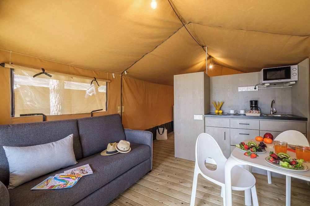 Camping Torre de la Mora 31/50