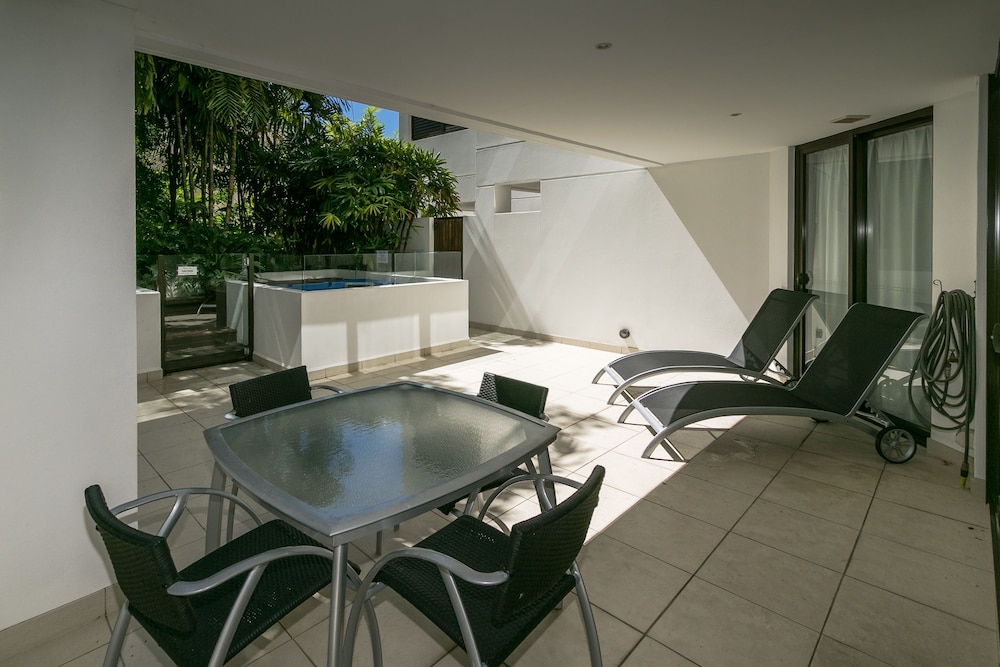 Grand Mercure Allegra Hervey Bay 63/74