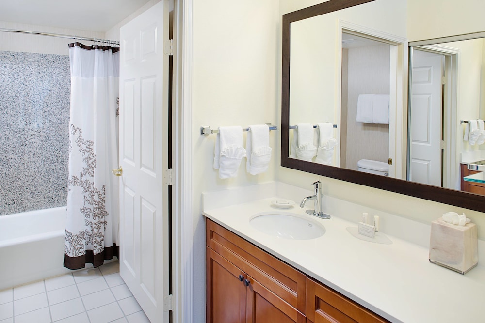 Residence Inn by Marriott Houston West University 4/21