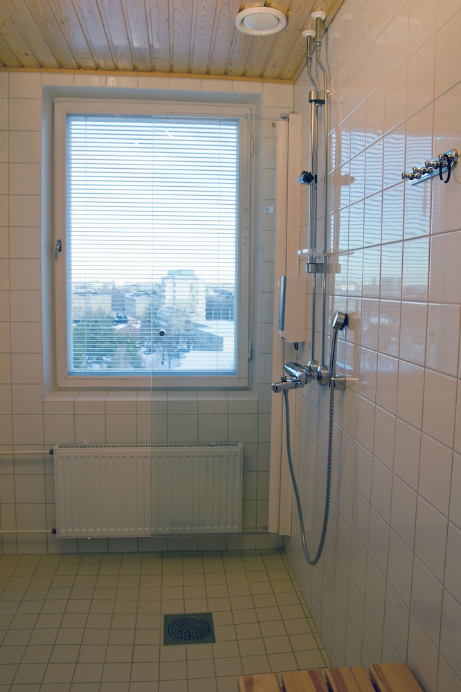 Töölö Towers 20/50