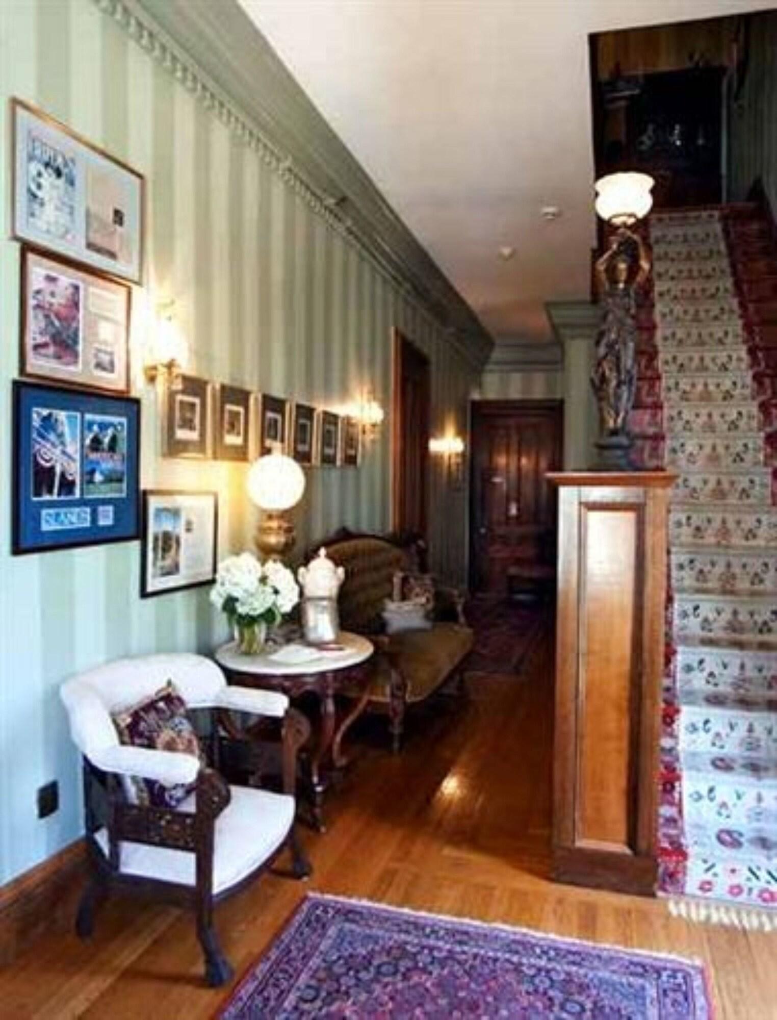 Sarah Kendall House 7/13