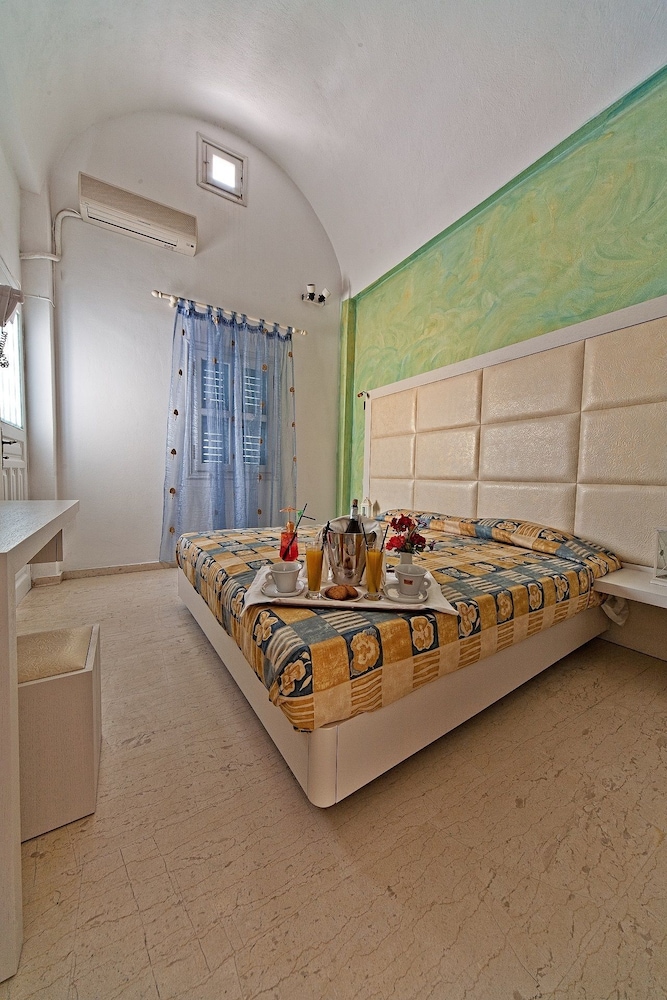 Sellada Apartments 21/35