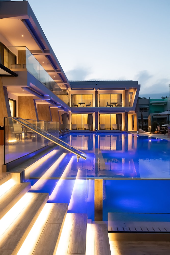 Akti Toroni Boutique Hotel 3/50
