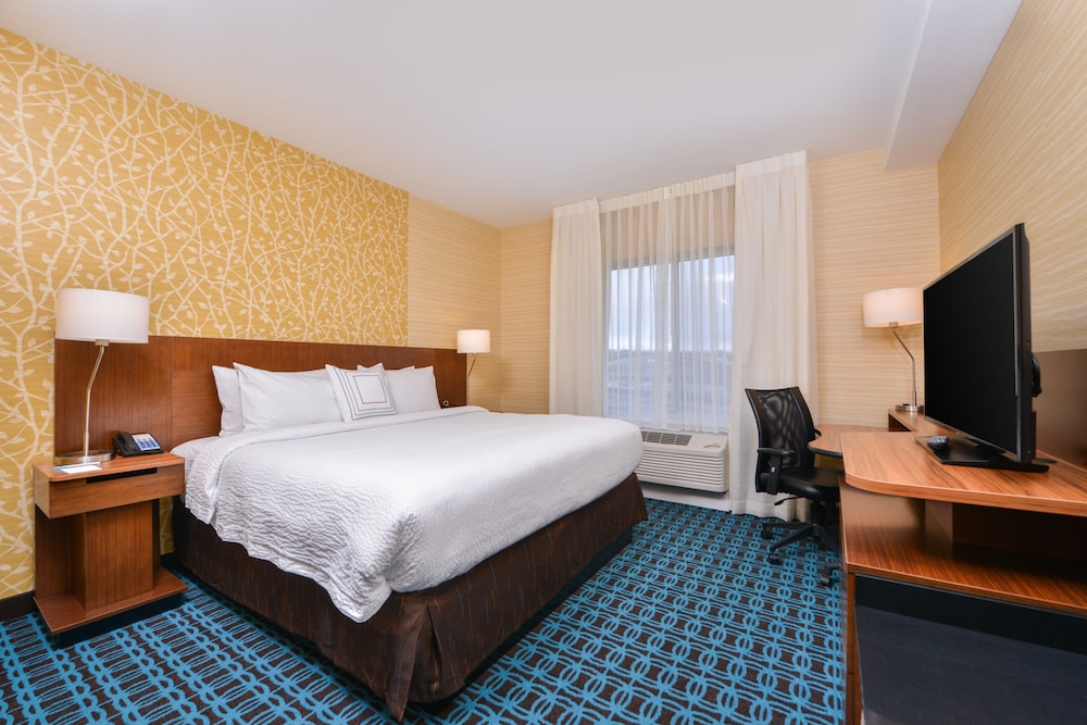 Fairfield Inn Suites Eugene East Springfield 9/47