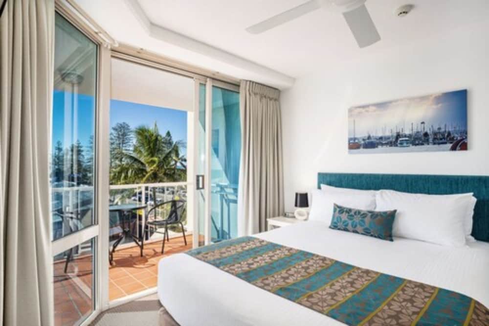 Sandcastles Mooloolaba 14/70