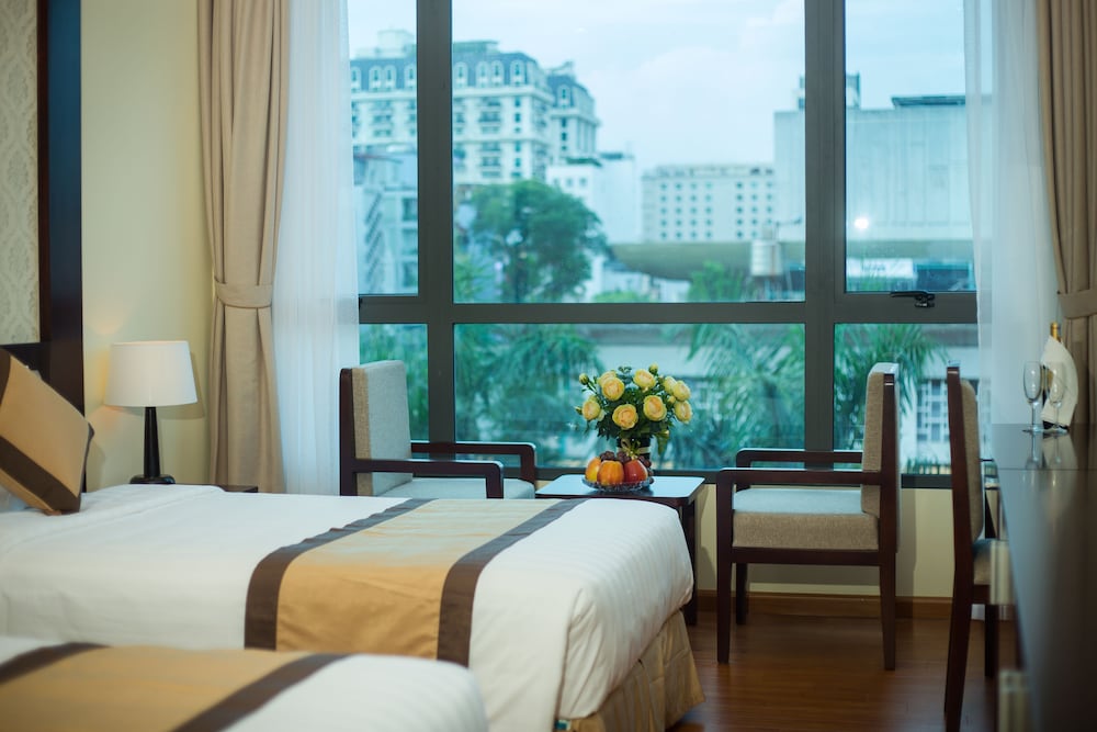 Tqt Hotel 35/60