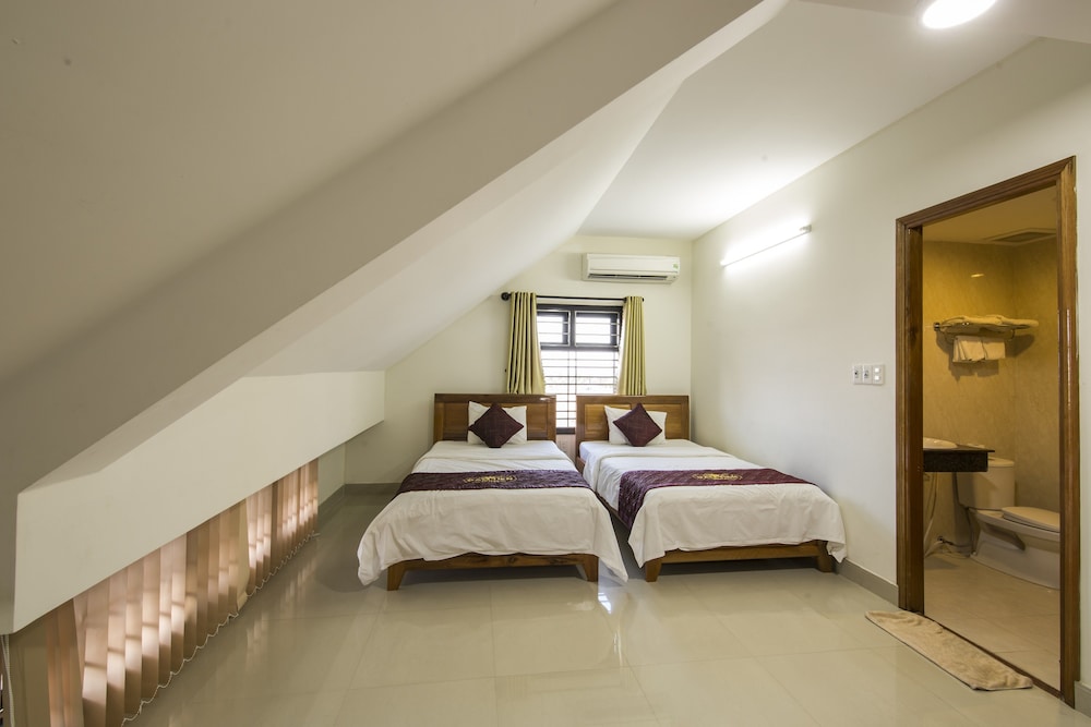 Dam Tien Hotel 24/50