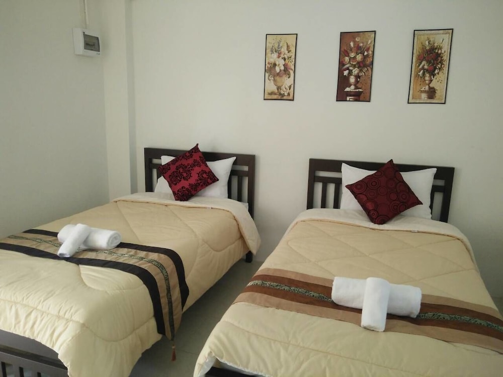 Rueangrat Hotel 15/51