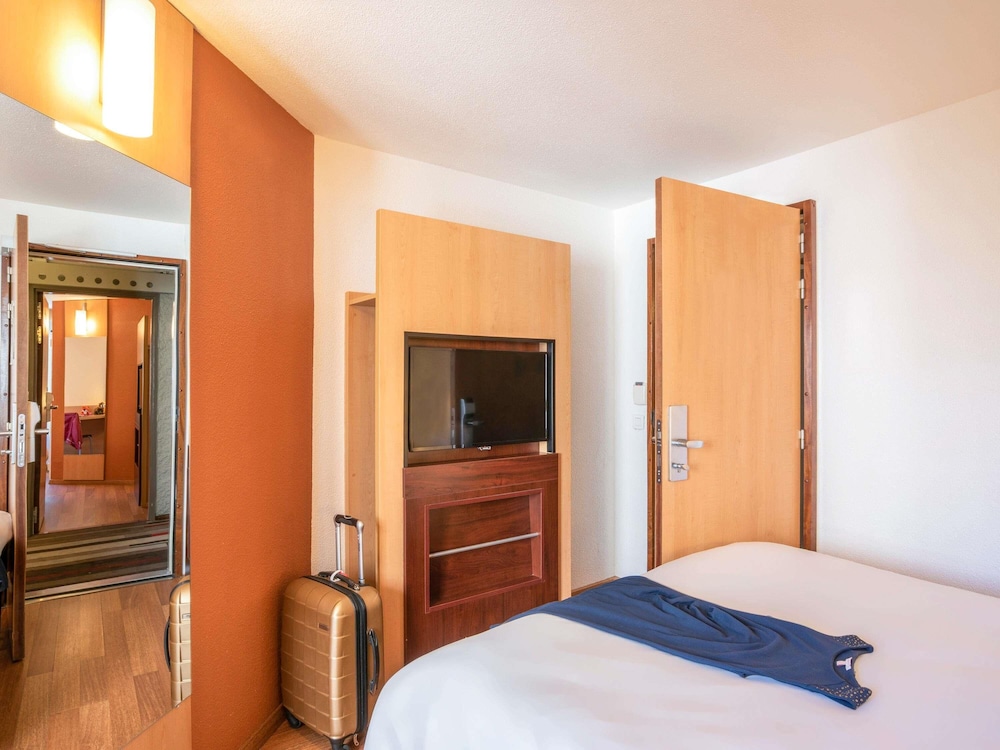 COMFORT, DOUBLE BED