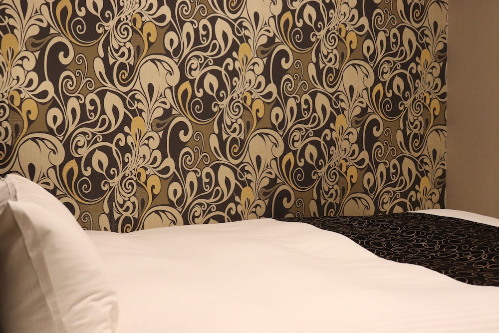 Hotel. Links Namba 34/51
