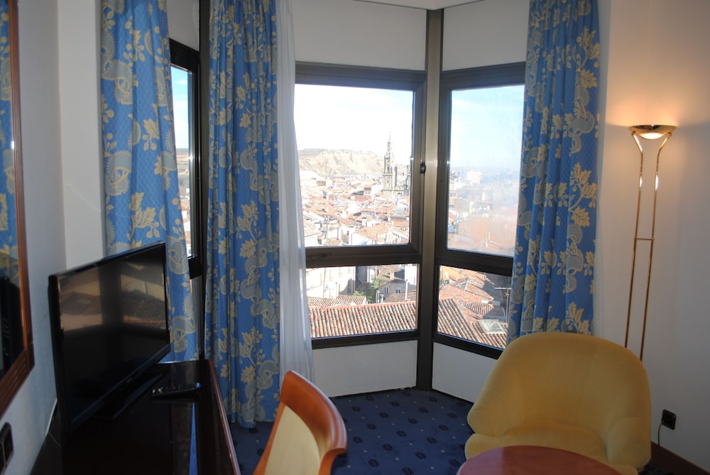 Hotel Los Bracos 37/53