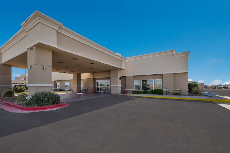 Red Roof Inn Pecos 4/23