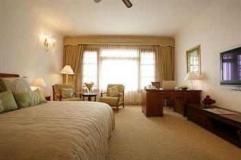 Tower, Residence, Executive, Suite, Hot Tub