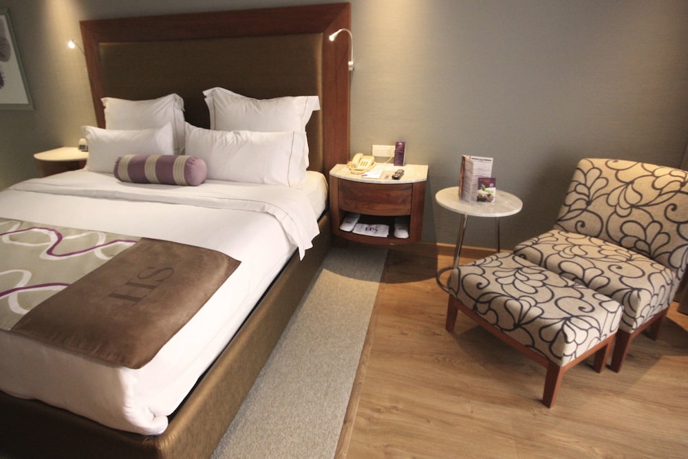HS HOTSSON Hotel Silao 13/58