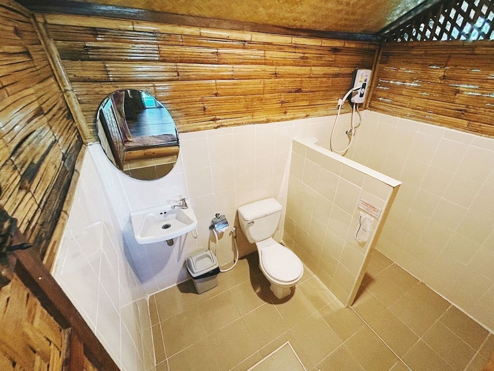 Pai Country Hut 50/50