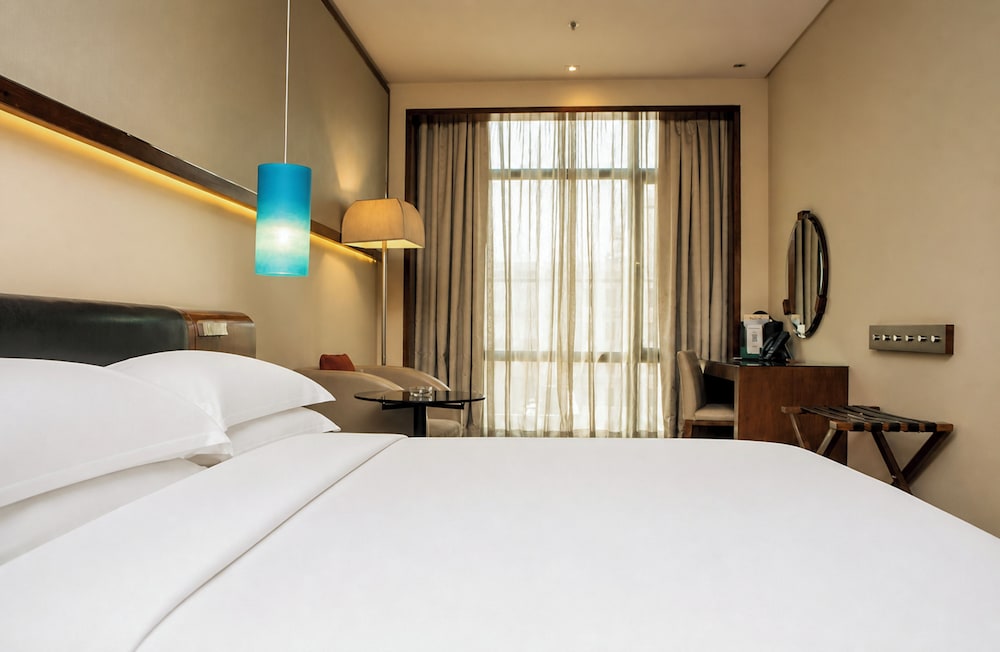 روش ريحان من روتانا(Rosh Olaya Hotel) 14/50