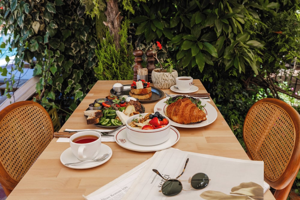 Akkent Garden Hotel 50/63
